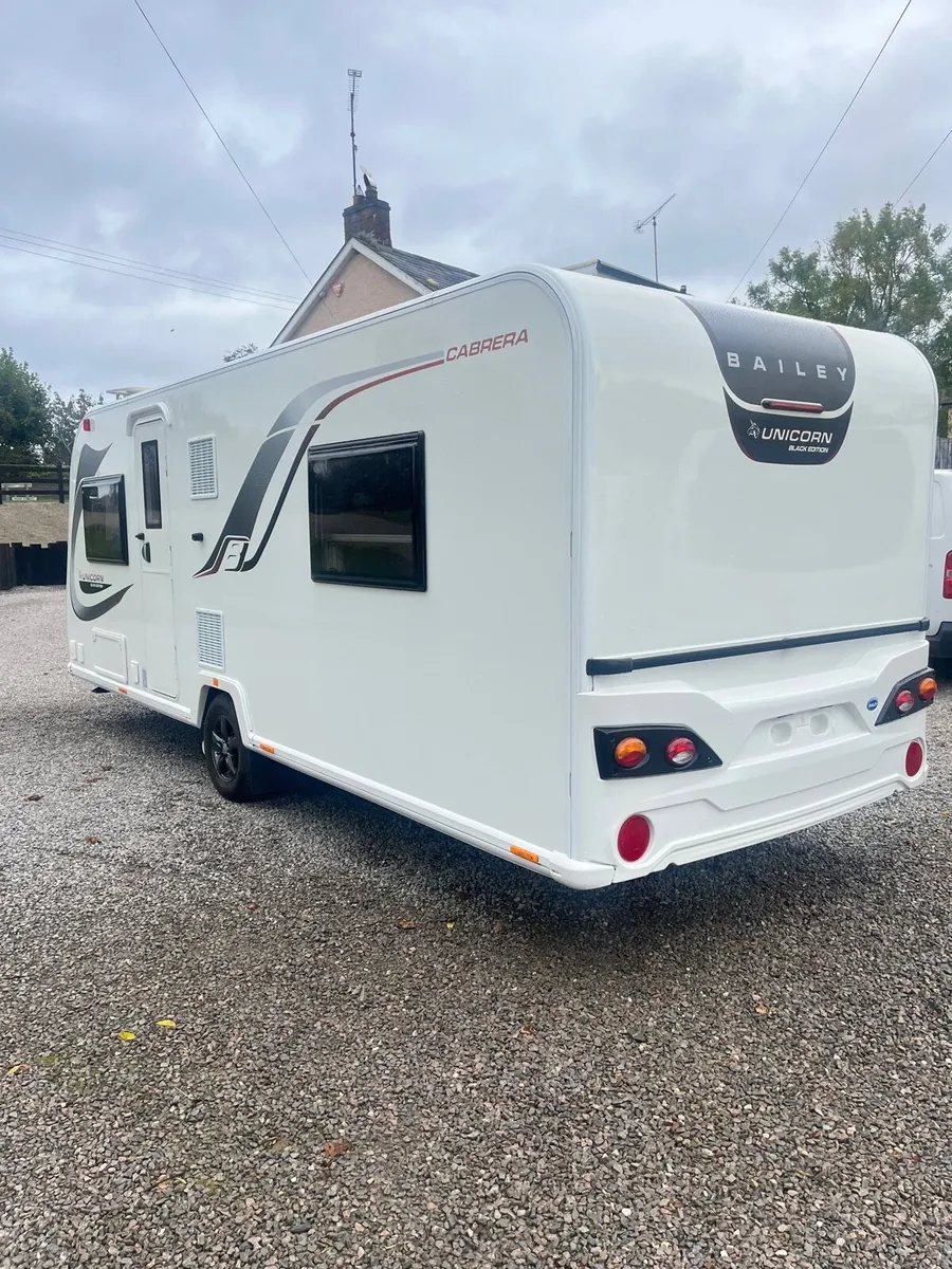 Caravan - Image 3