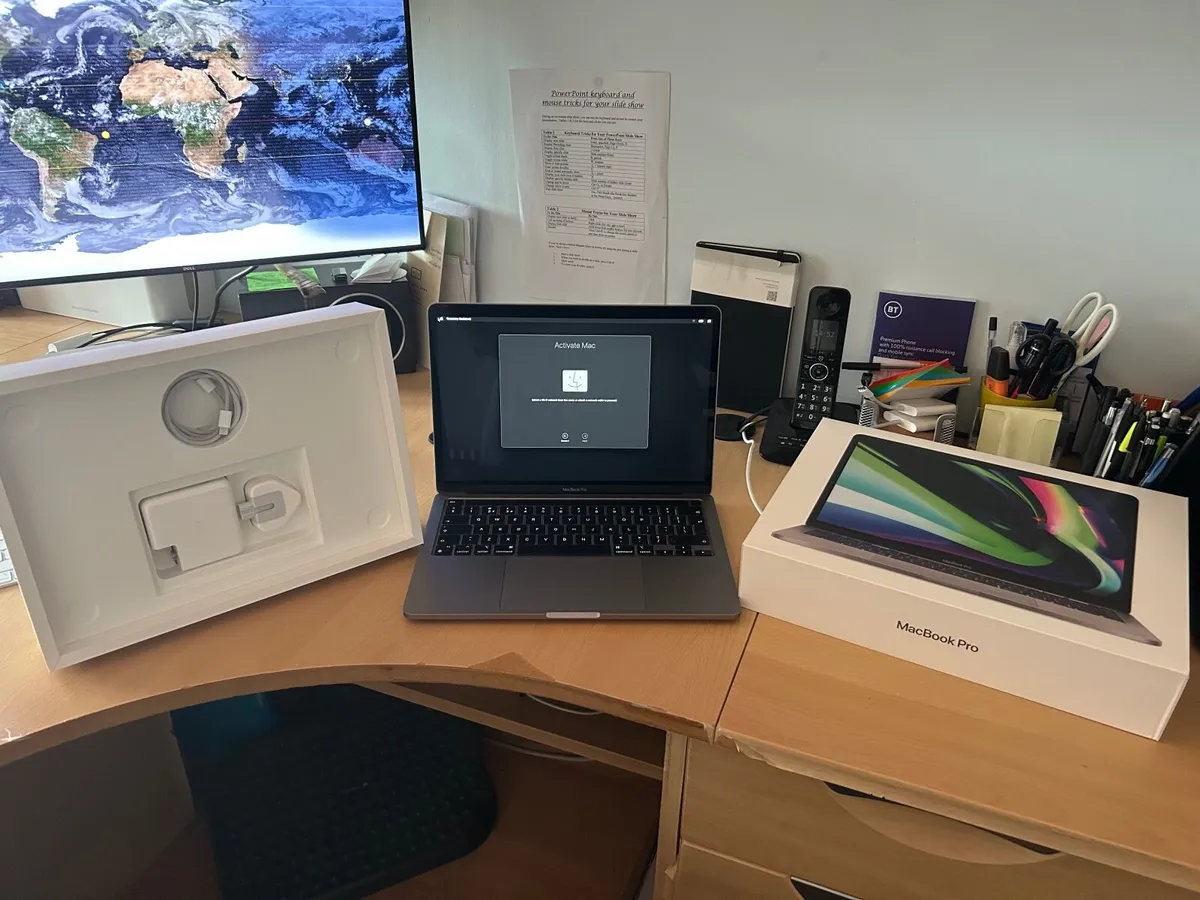 Mint condition 2020 M1 13" MacBook Pro 1TB SSD - Image 1