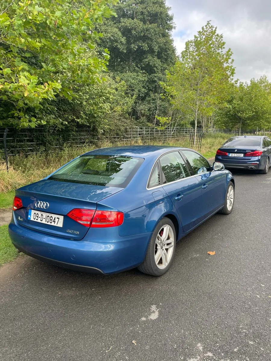 Audi A4 b8 2009 - Image 4