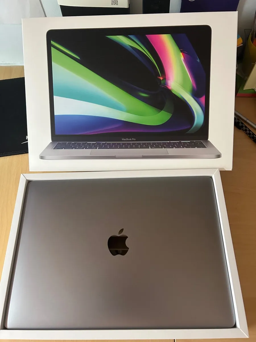 Mint condition 2020 M1 13" MacBook Pro 1TB SSD - Image 4