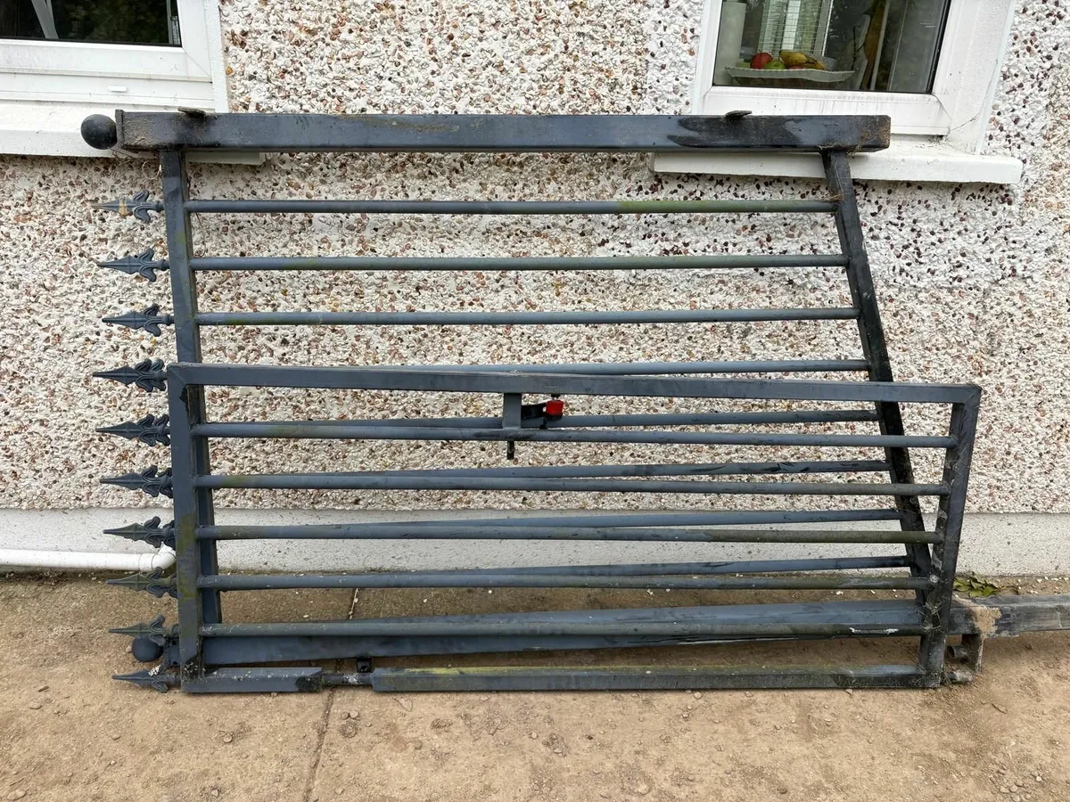 Garden Gates - Image 1