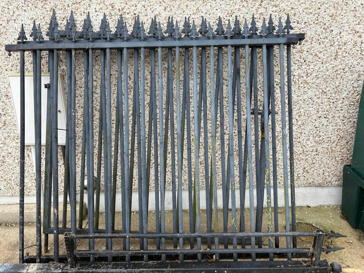 Garden Gates - Image 2