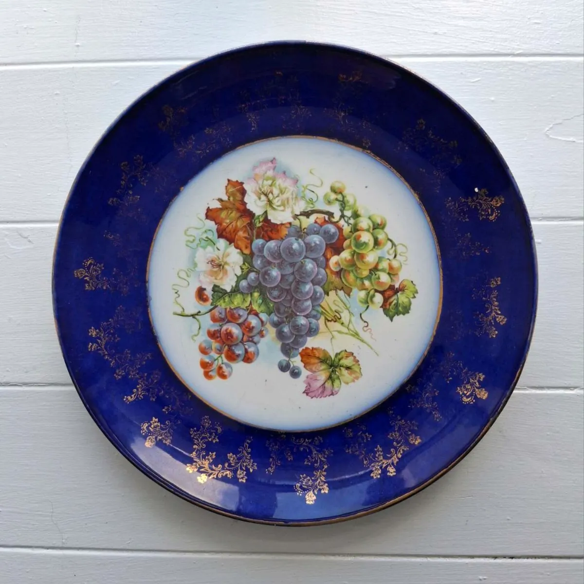 Wood & Son Antique Display Plate - Image 1