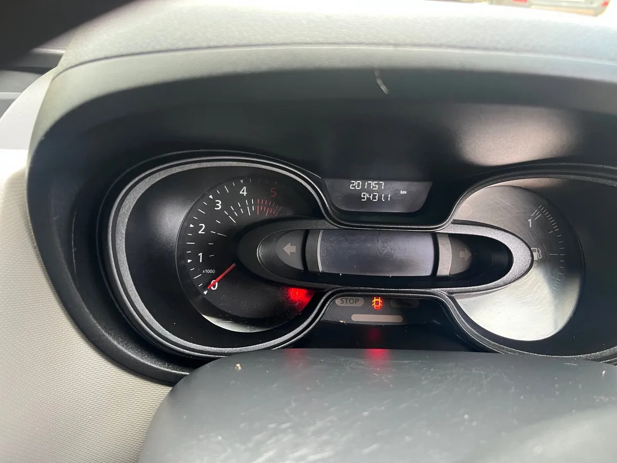 Renault Trafic 2018 - Image 2