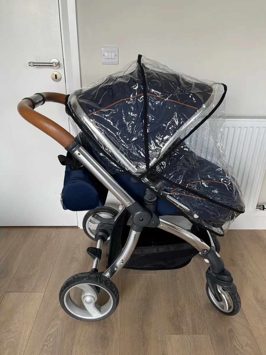 Buggy / Pram - Image 2