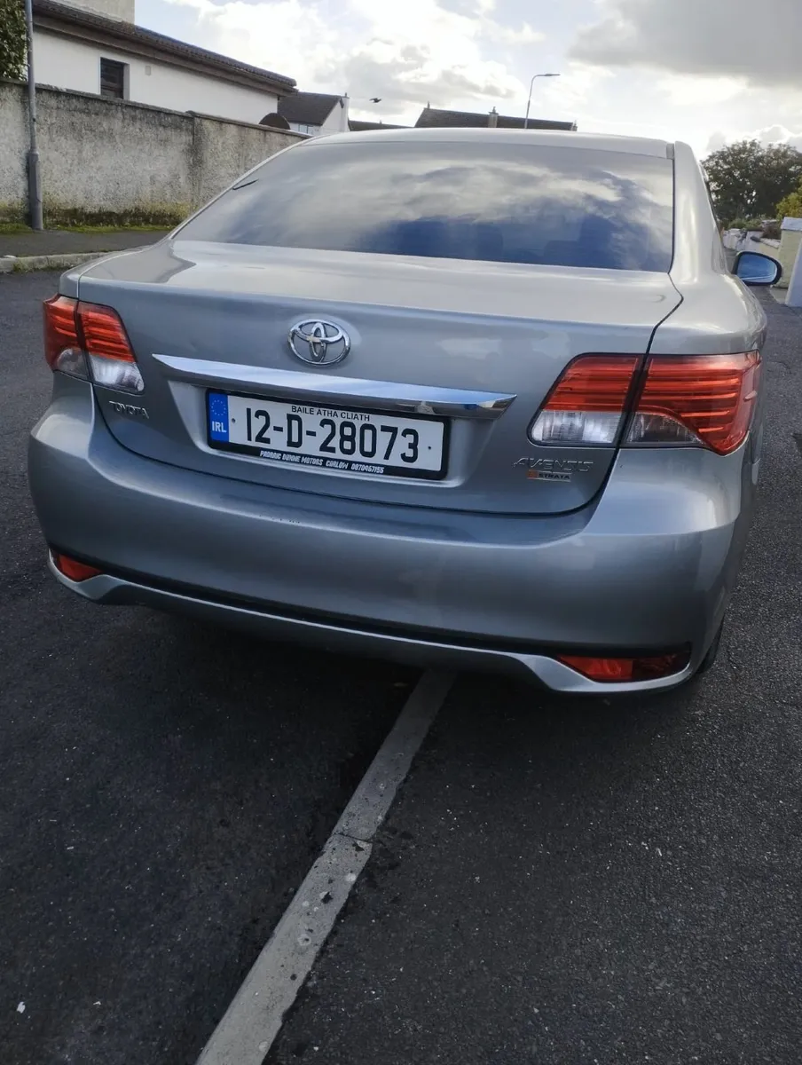 Toyota Avensis 2012 - Image 3