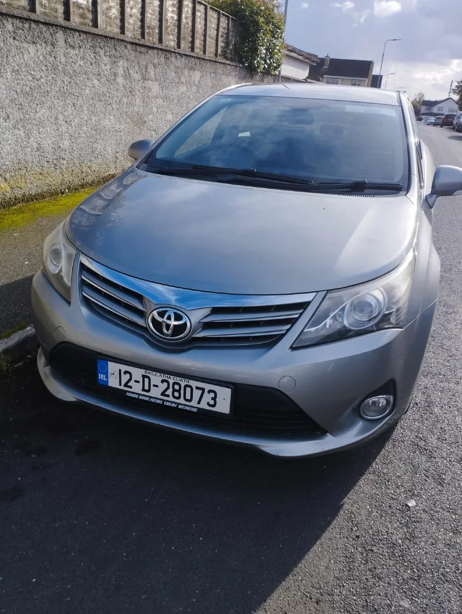Toyota Avensis 2012 - Image 4