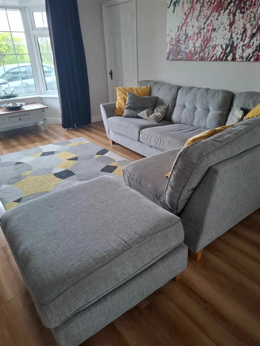 Sofa with matching foot stool and rug - Image 3