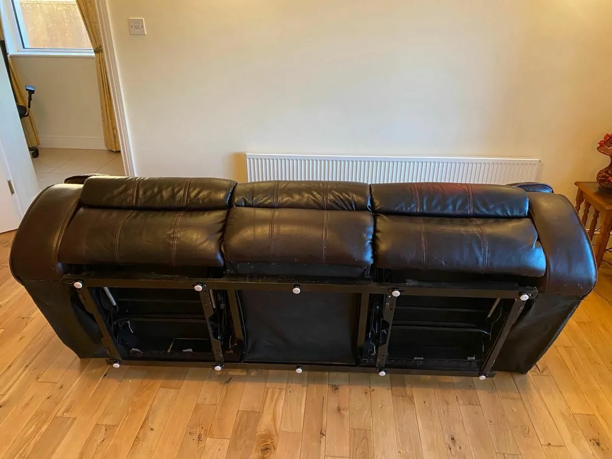 Leather sofa - Image 2