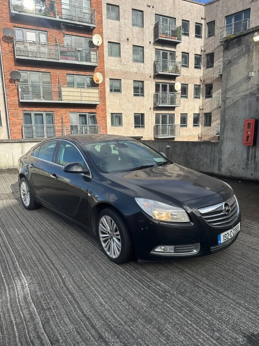 Opel Insignia 2013 - Image 1