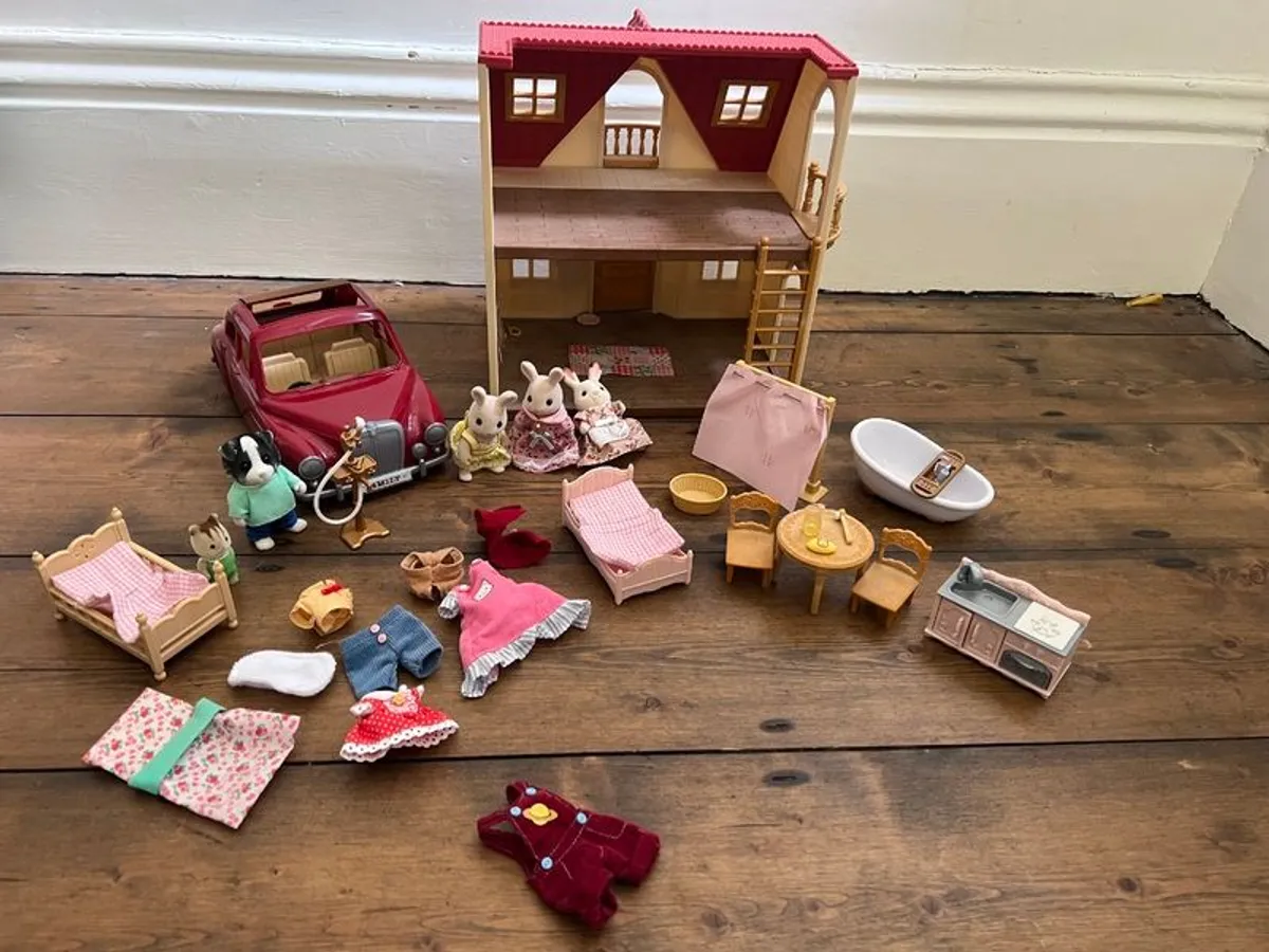 Sylvanian Familys - Image 1