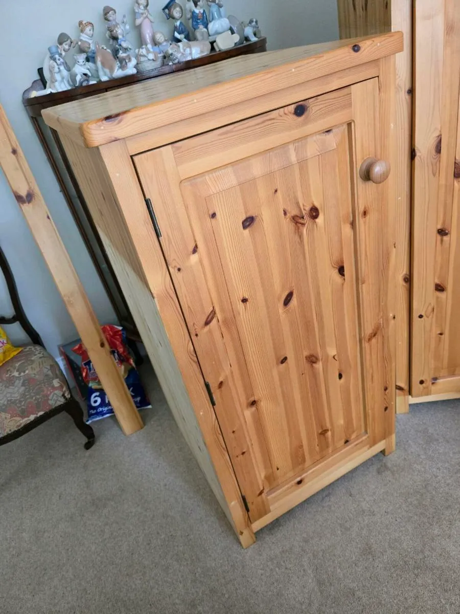 Furniture - Image 3