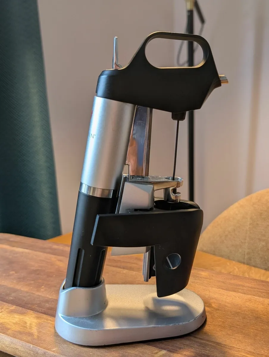 Preserve Your Favourite Wines – Coravin Model 1000 - Image 1