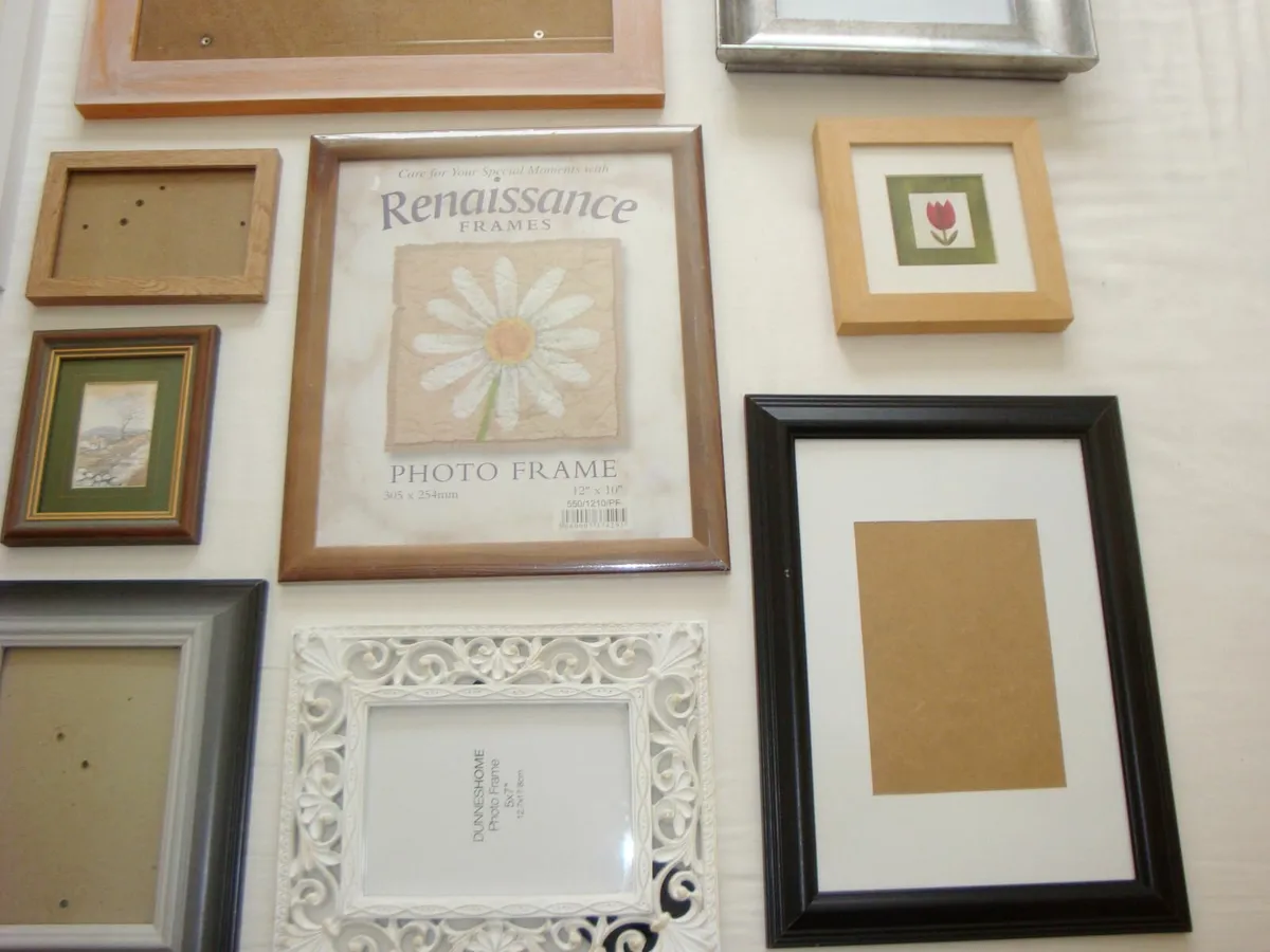 Picture frames and art - Image 3