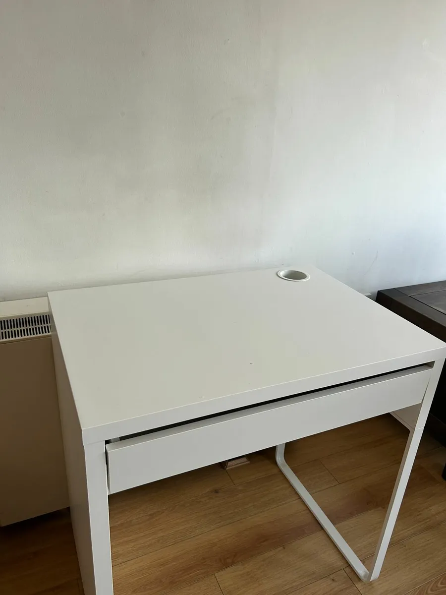 White IKEA MICKE desk - Image 2