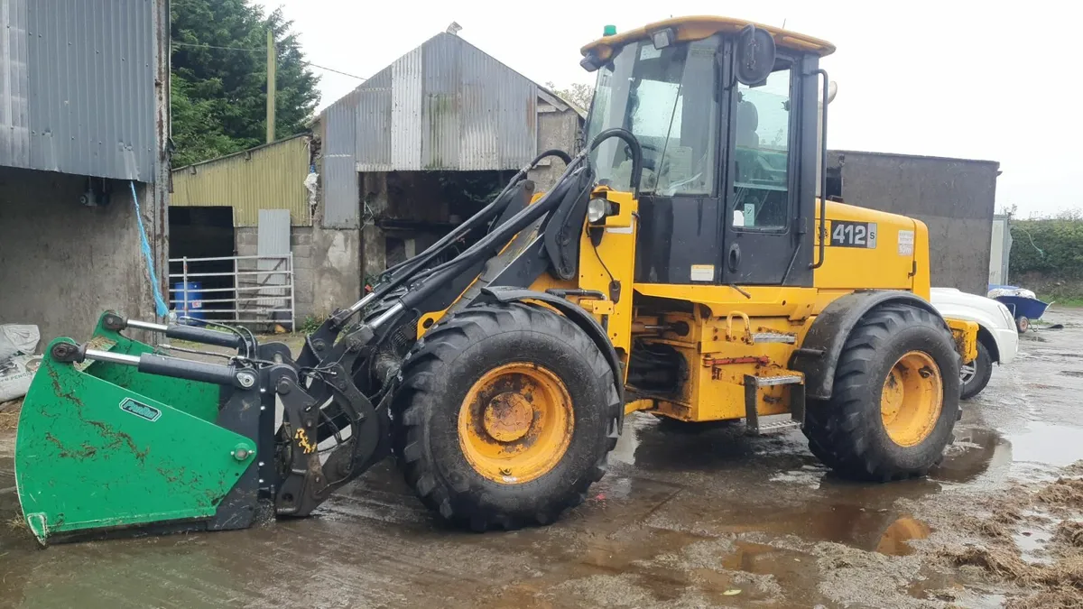JCB 412s 2003 - Image 4