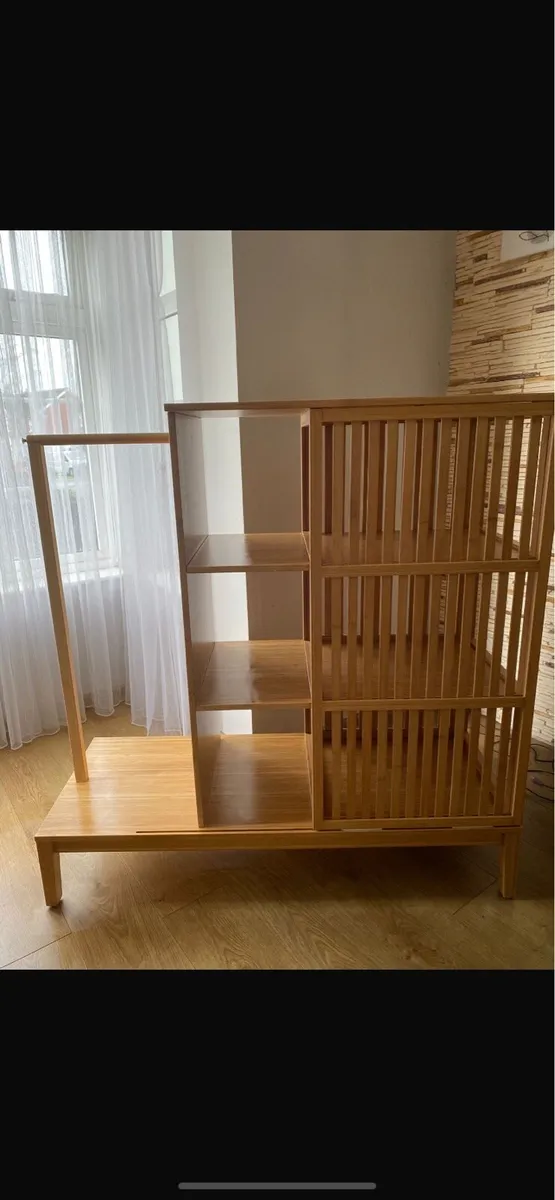 Bamboo sliding wardrobe - Image 1