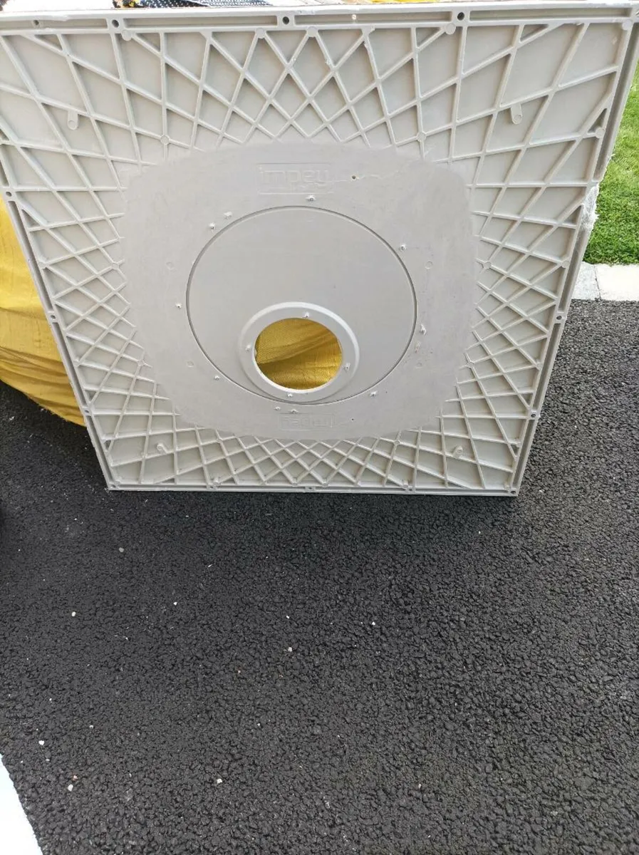 Wet room shower tray - Image 2