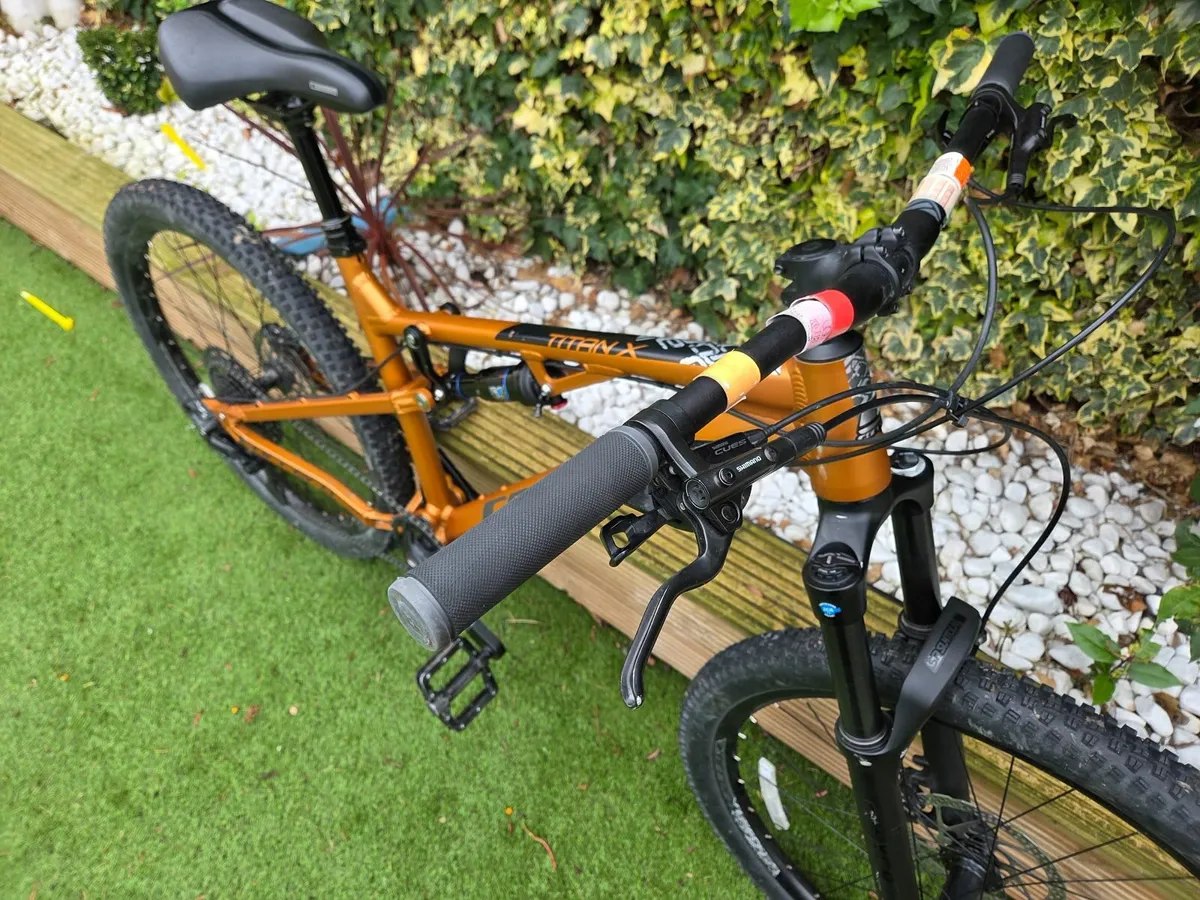 Mountaun Bike full suspension - Image 4