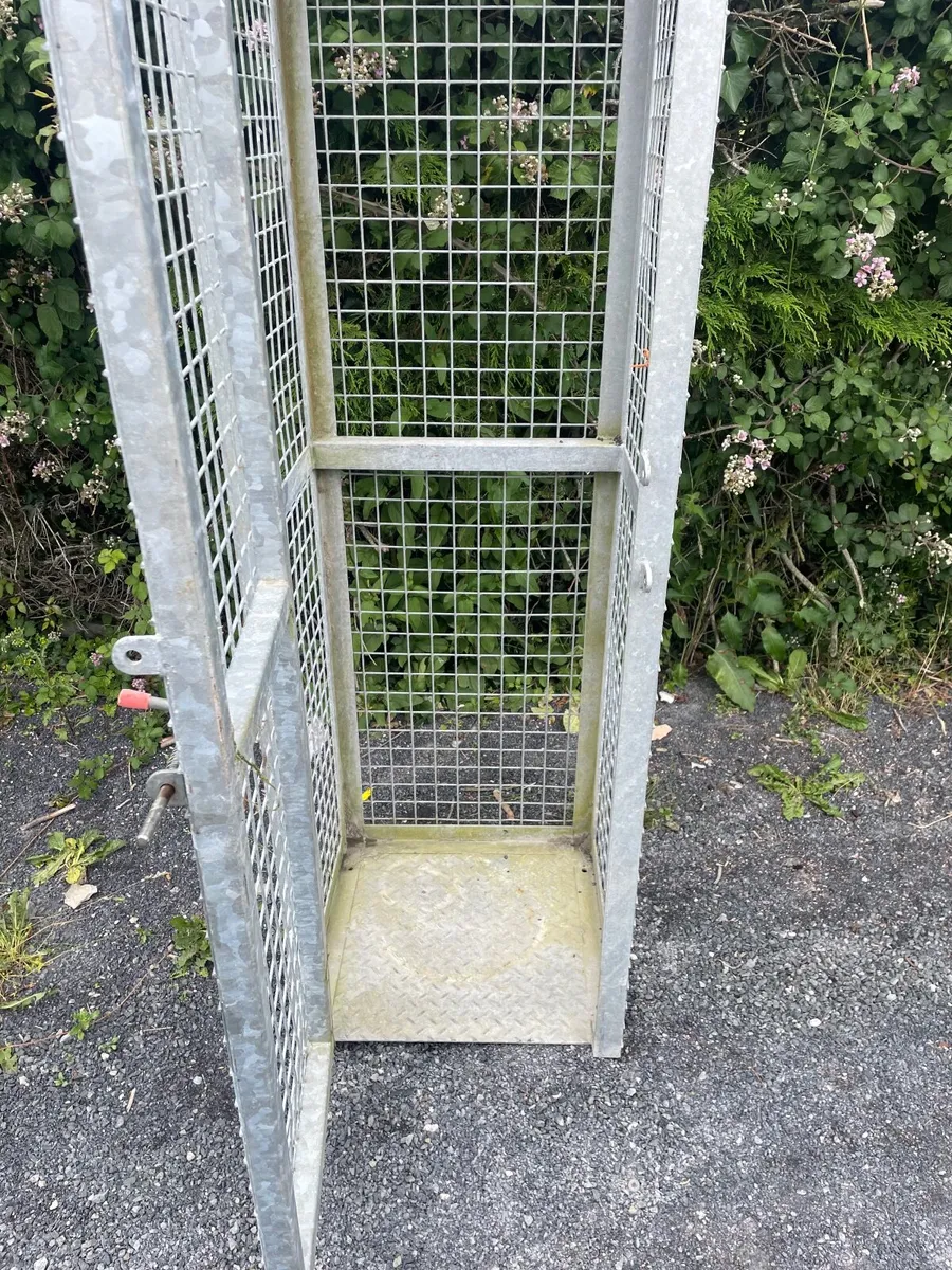 Gas Cage - Image 2