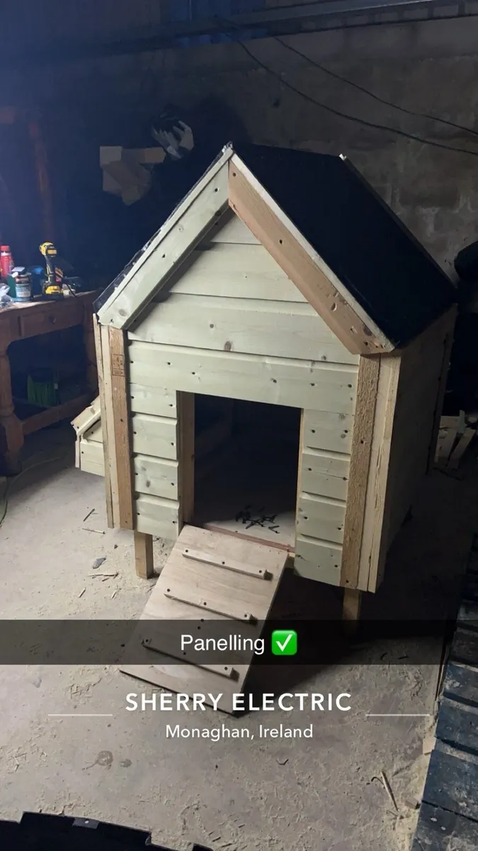 Chicken coop - Image 1