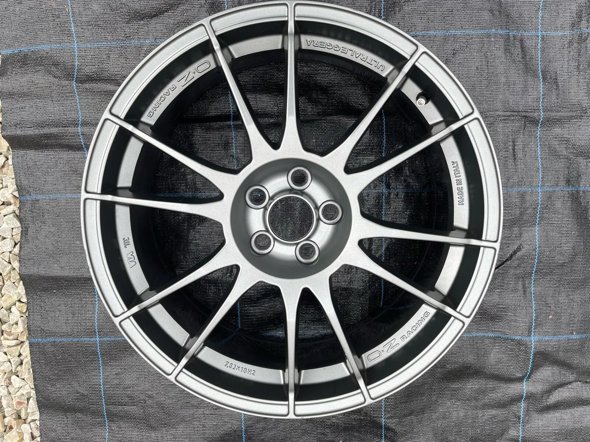 OZ Racing Ultraleggera Alloy Wheels - Image 3