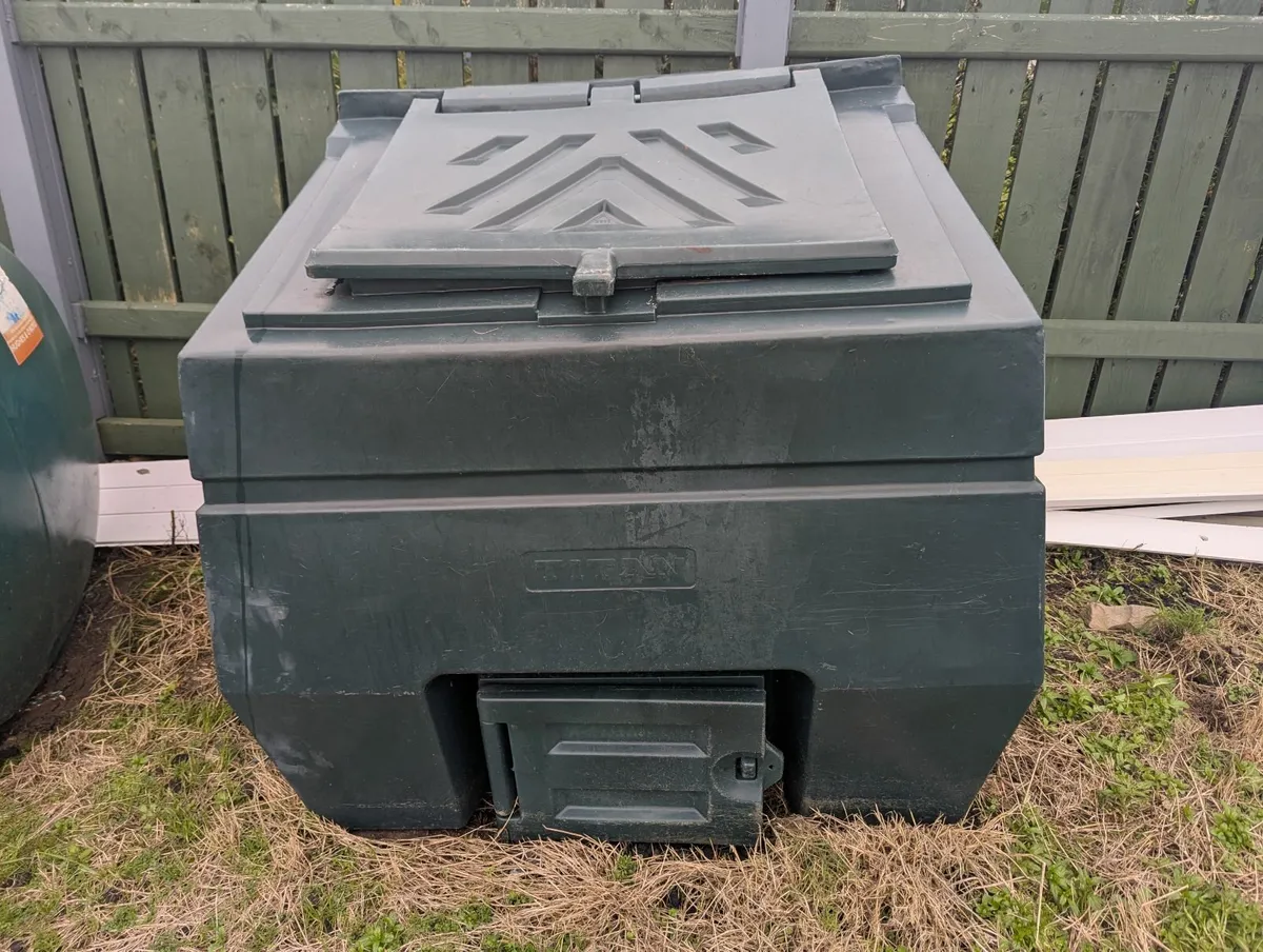 PVC Coal bunker 5cwt - Image 1