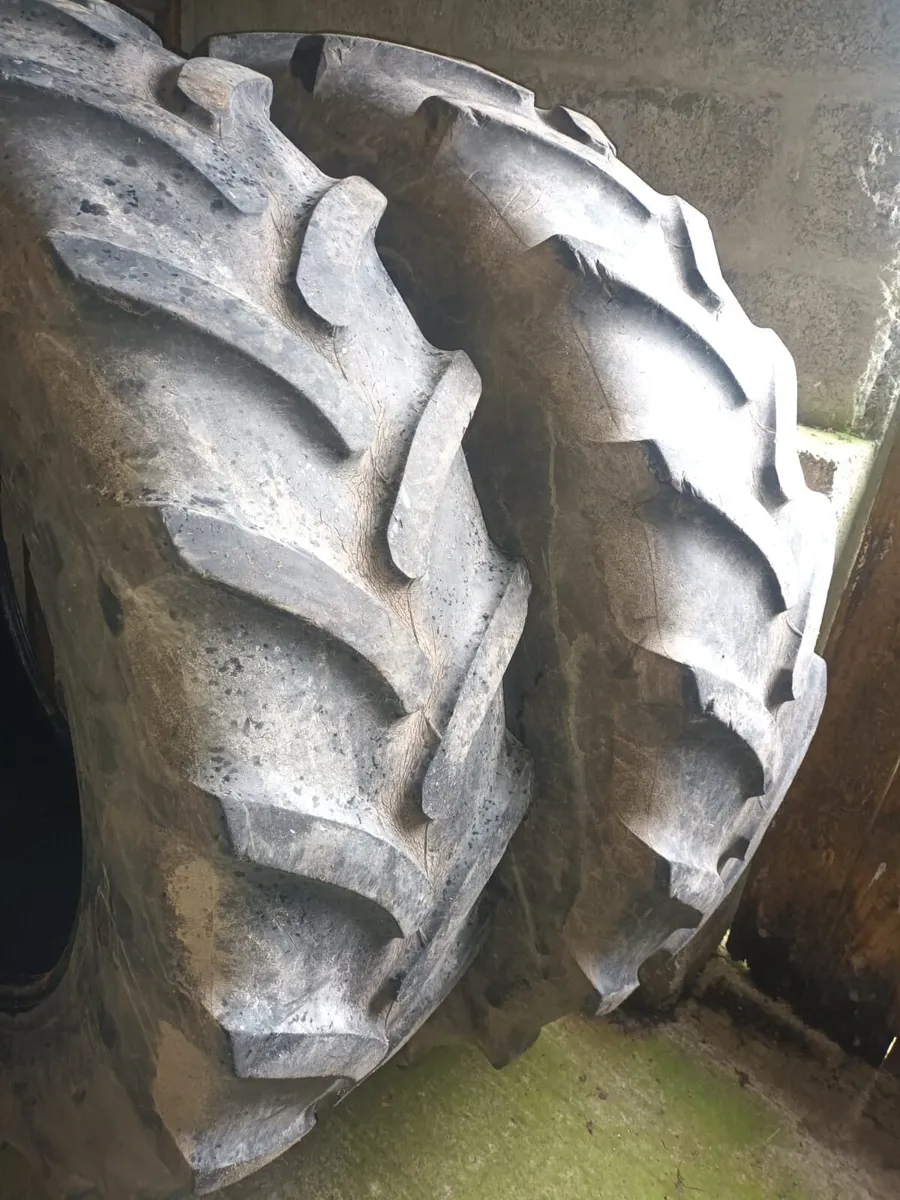 Tractor tyres - Image 2