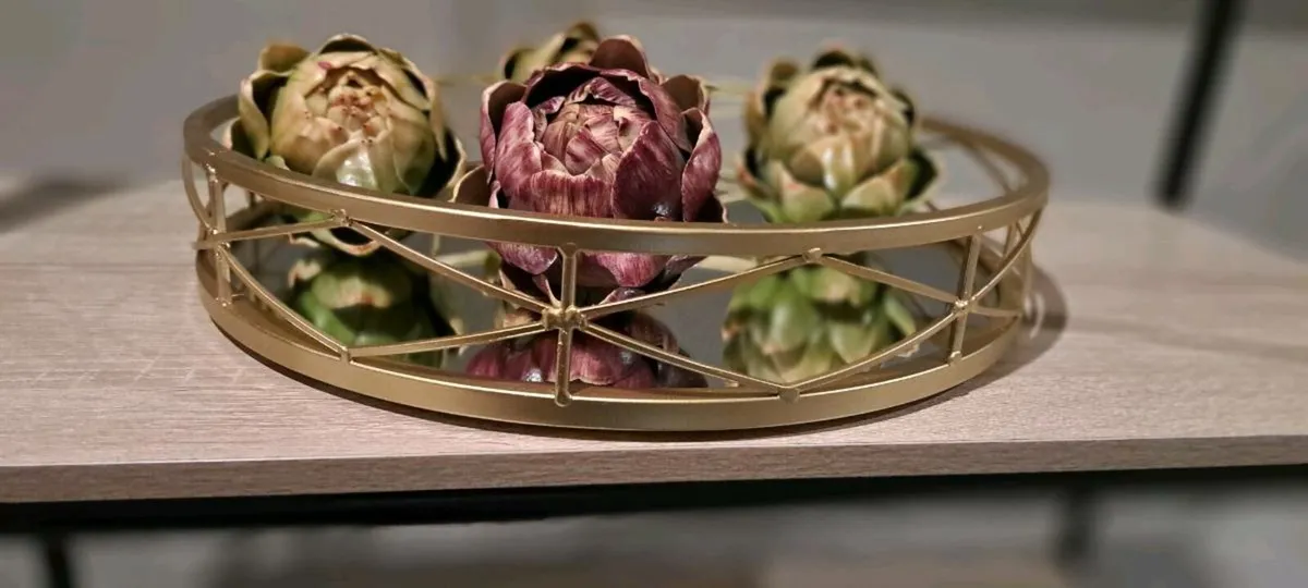 Gold Mirror tray and artificial artichokes - Image 2
