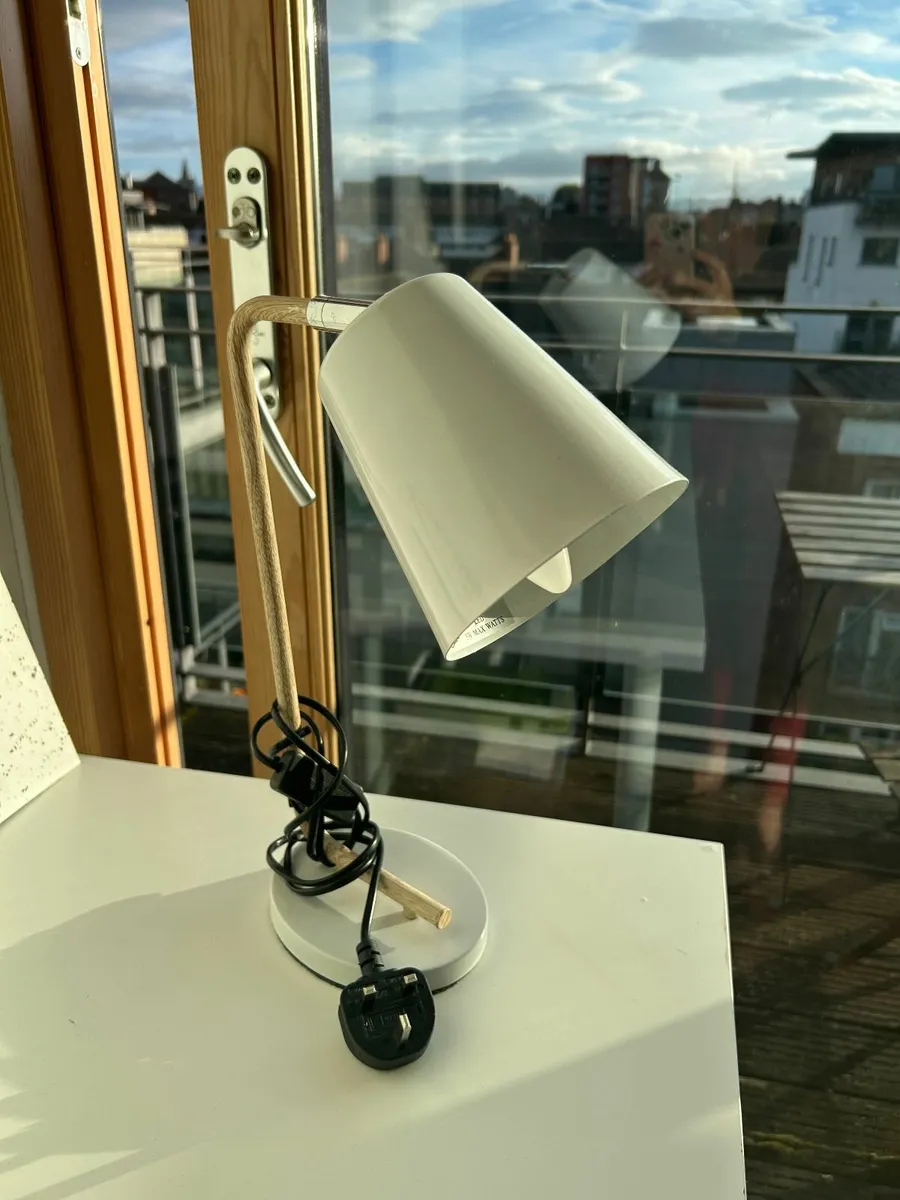 Desk lamp - Image 1