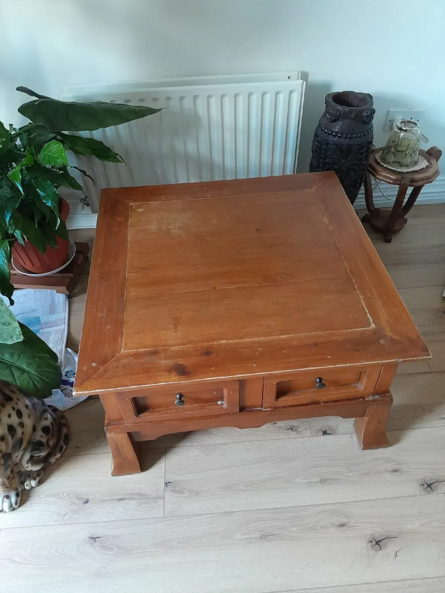 coffee table - Image 1