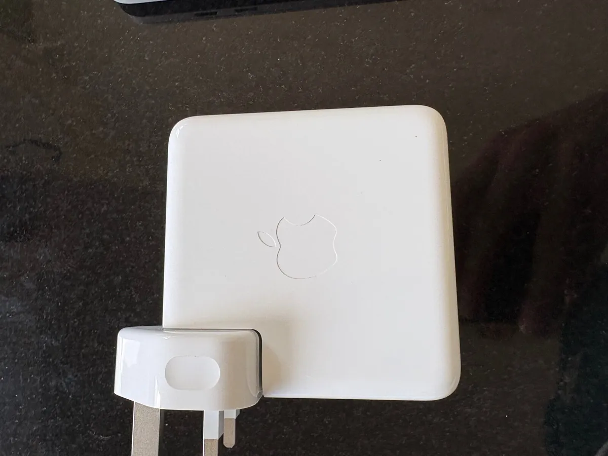 As New 13" Apple MacBook Pro Sequoia Touch Bar - Image 2
