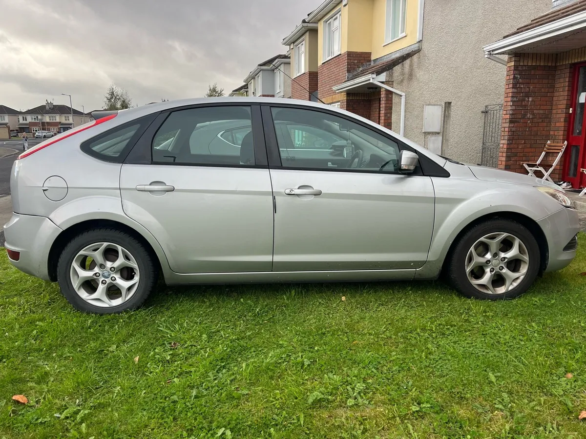 2011 Ford Focus Low Mileage - Image 2