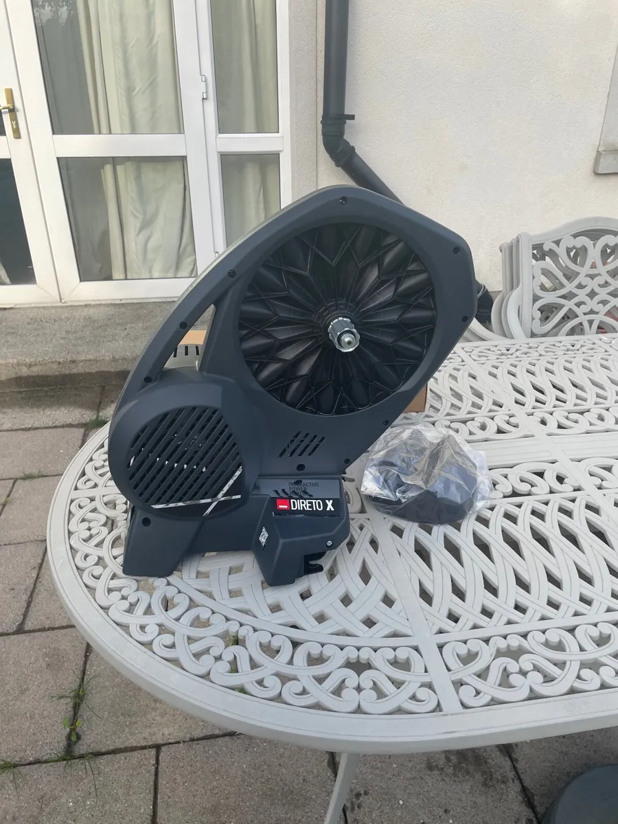 Elite Directo X Turbo Trainer - Image 1
