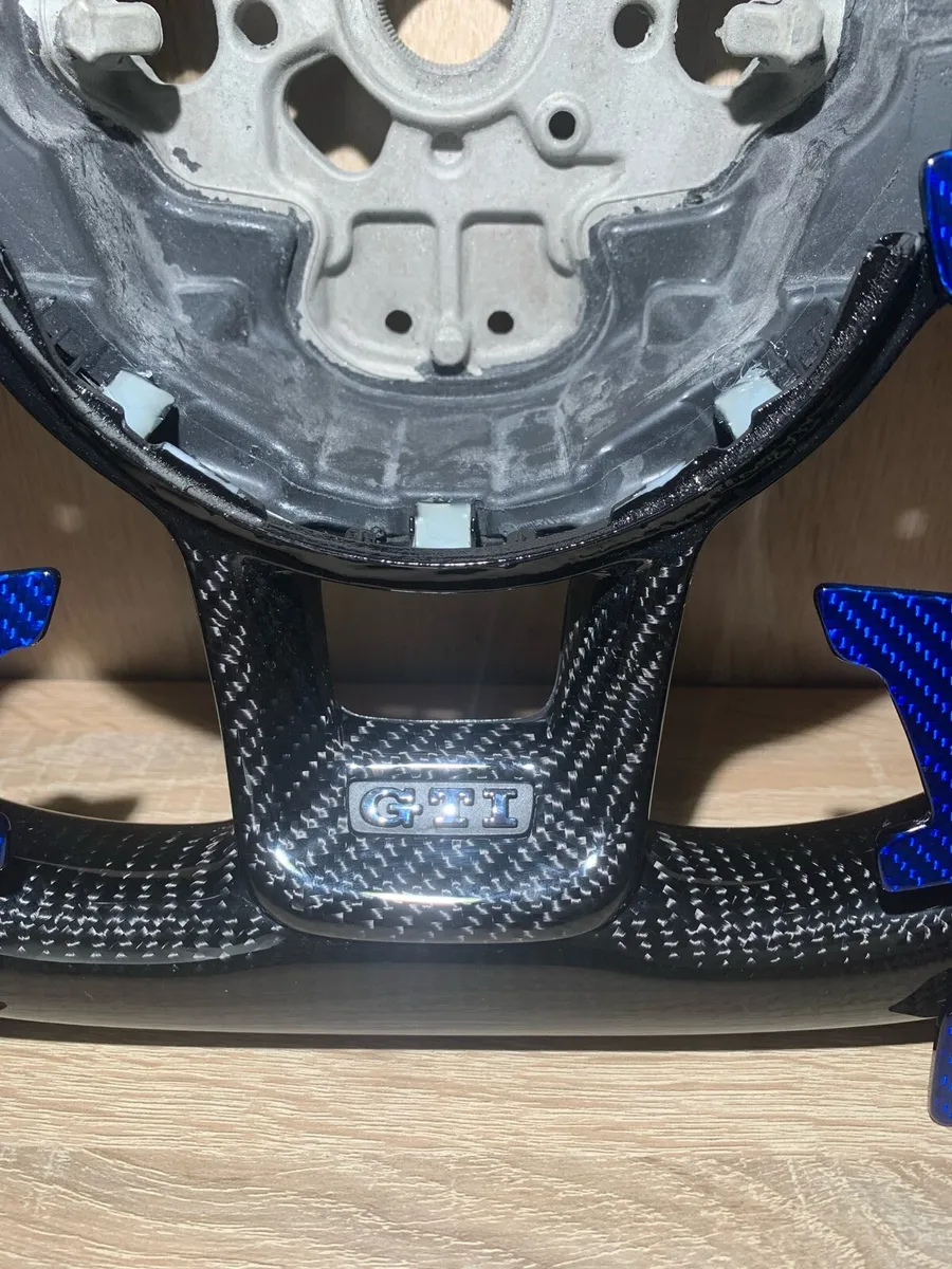 Golf gti steering wheel - Image 4