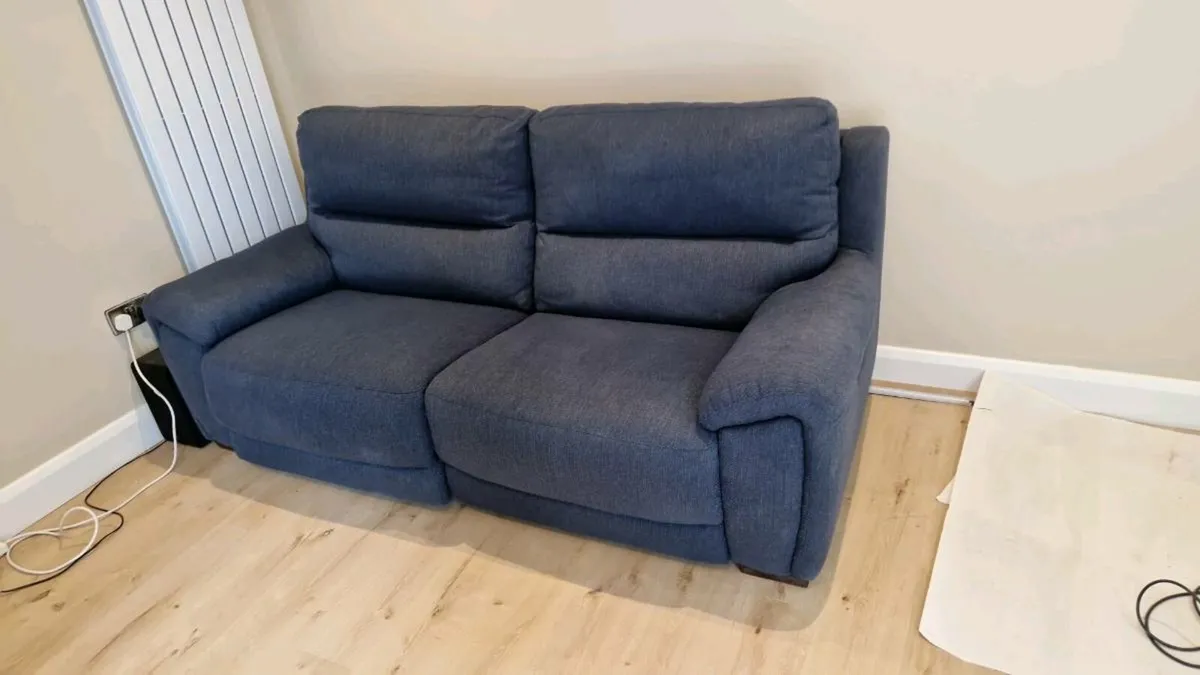 Electric recliner sofa - Image 1