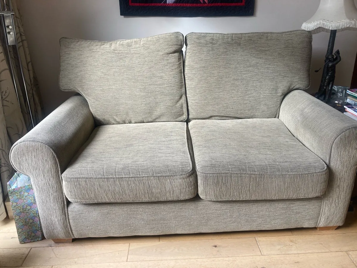 3 seater sofa … excellent condition - Image 1