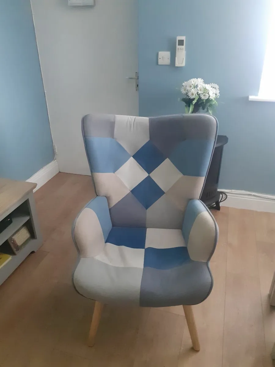 Beautiful comfortable wing back chair for sale
