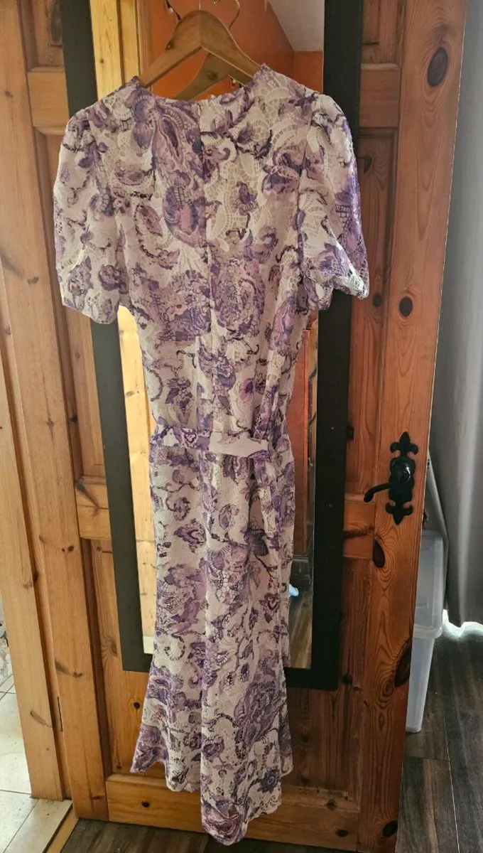 Long ladies dress - Image 2