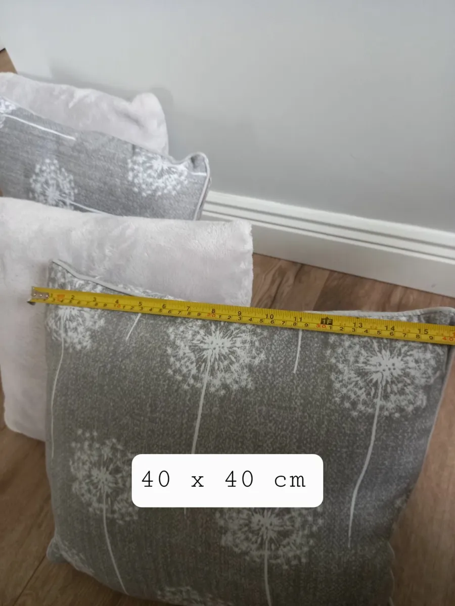Cushions - Image 2