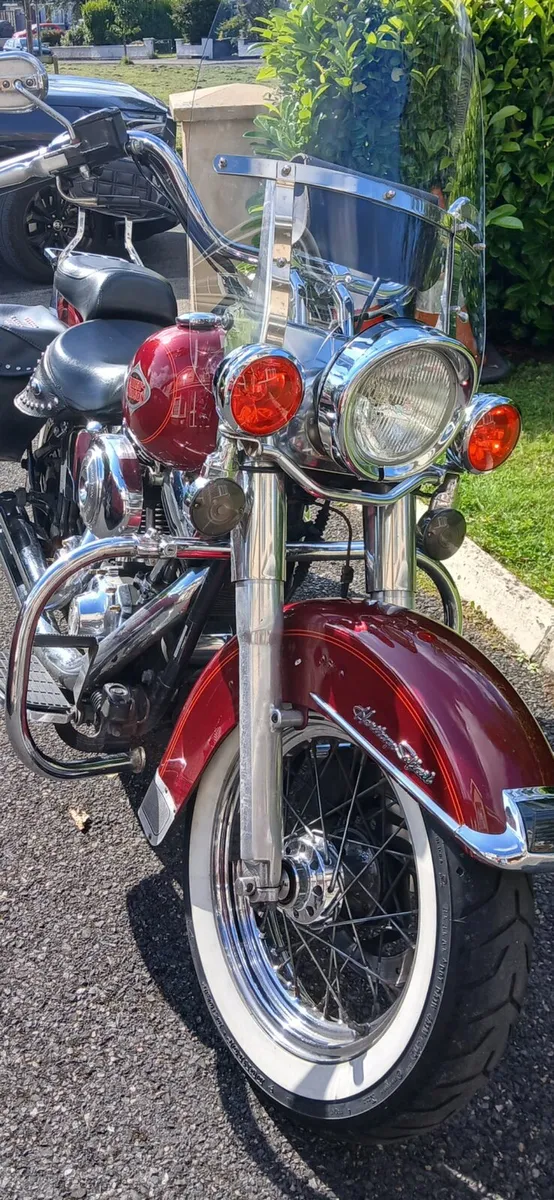 2001 HarleyDavidson heritage softail - Image 2