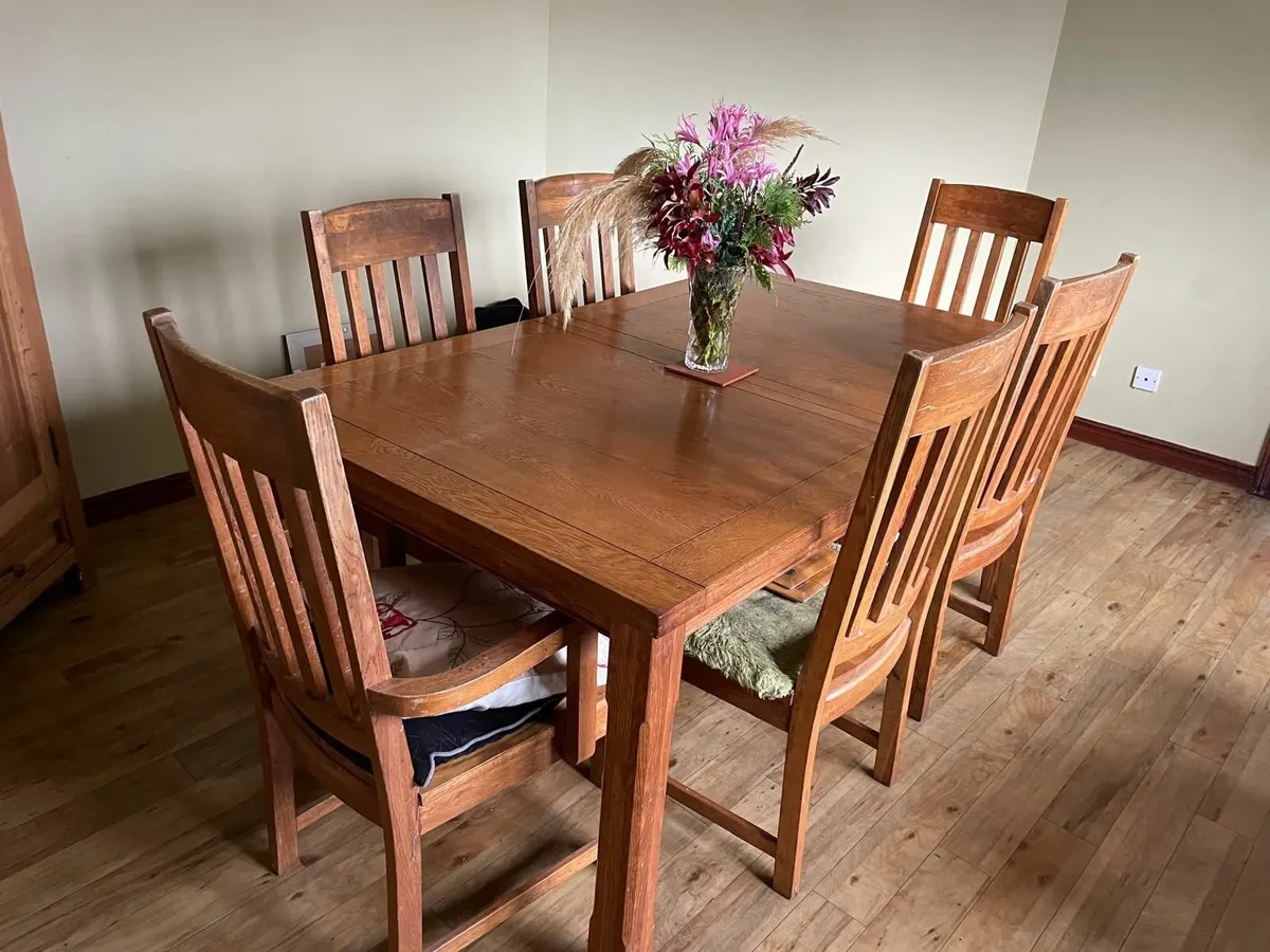 Dining room table and chairs - Image 4