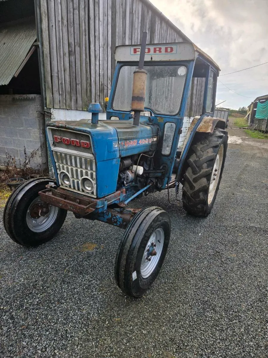 Ford 4000 tractor - Image 1