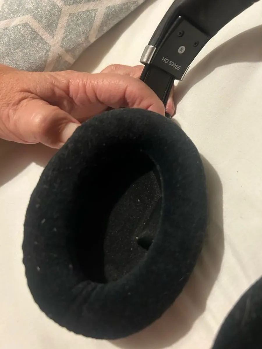 Sennheiser HD 590 Prestige - Image 2