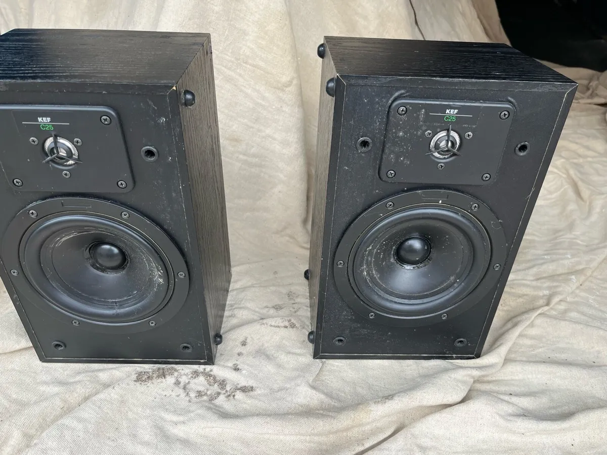 KEF C25 speakers - pair - Image 1