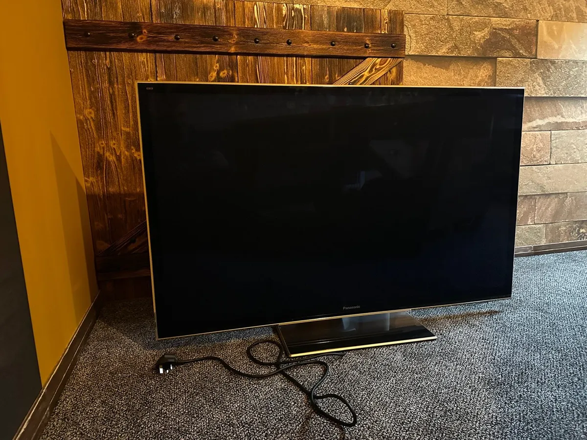 TV Panasonic 50 inc Plasma Full HD - Image 2