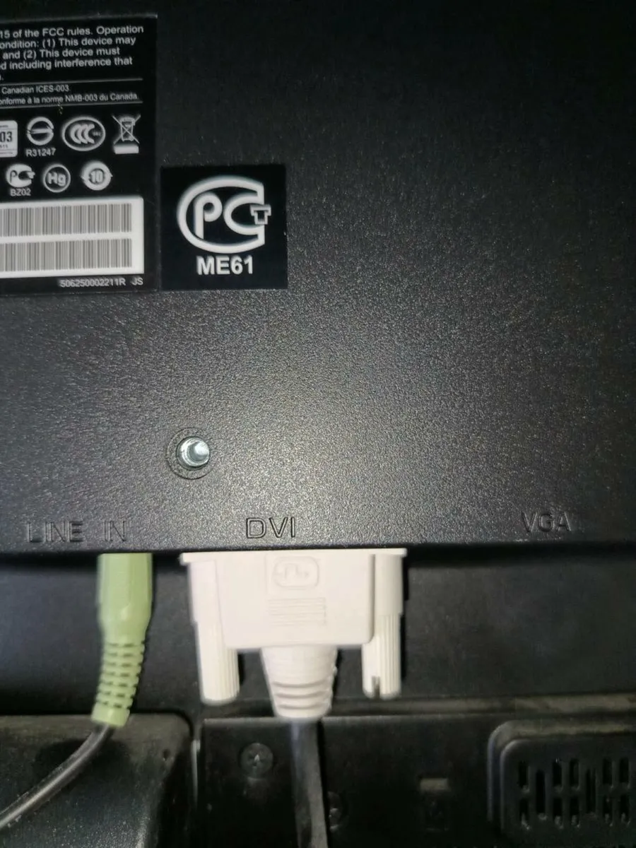 Hanns G computer monitor - Image 3
