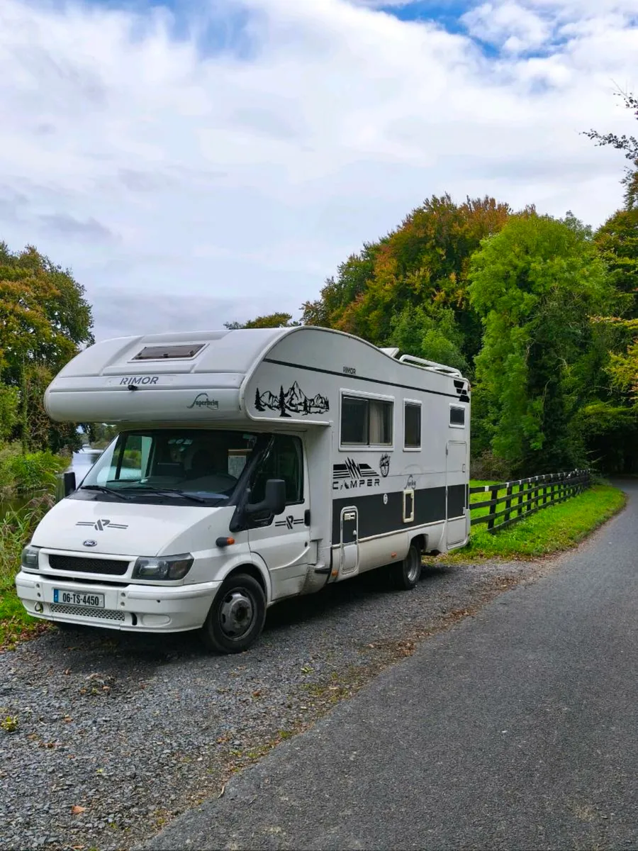 Camper Ford - Image 1