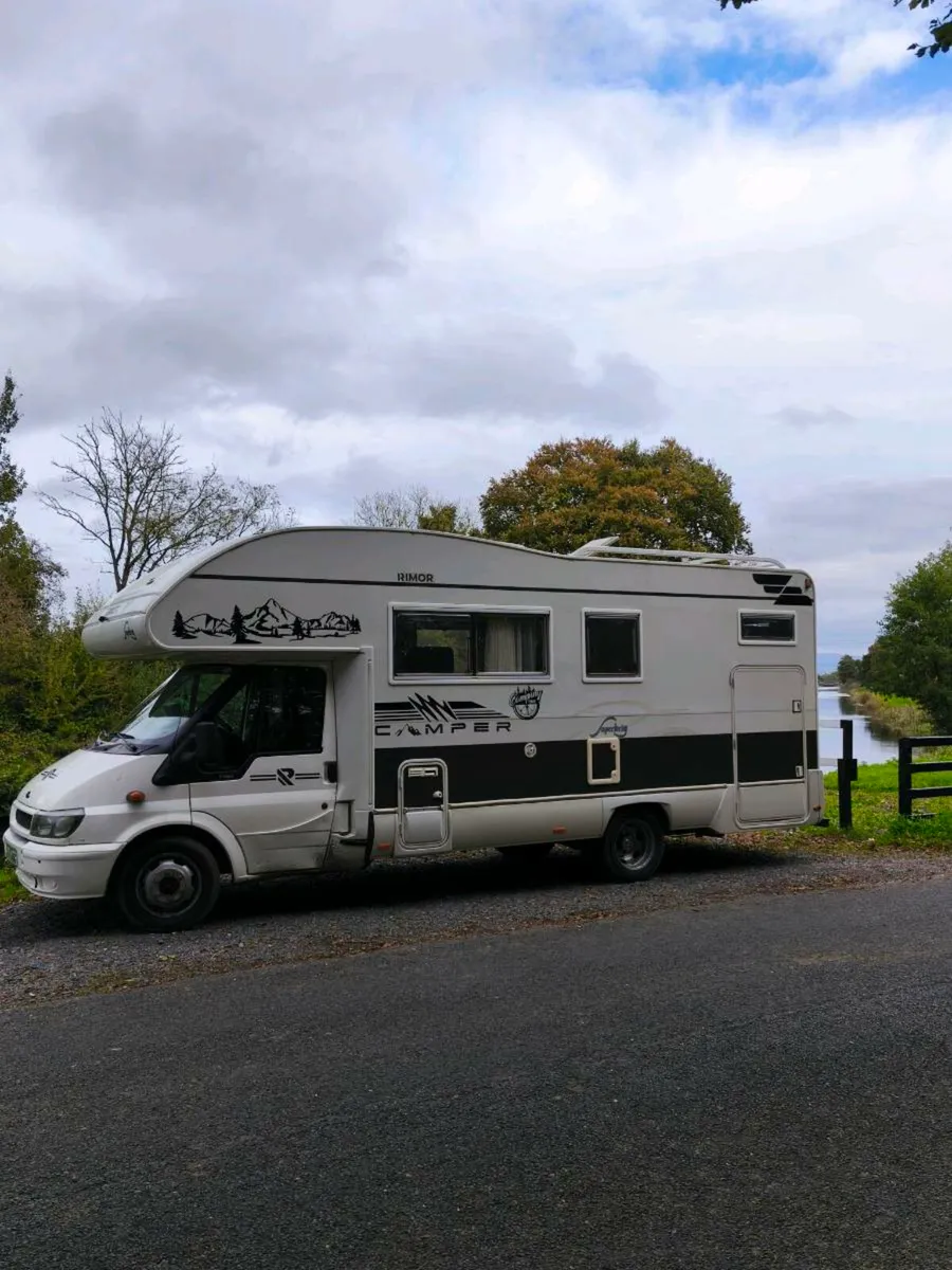 Camper Ford - Image 4