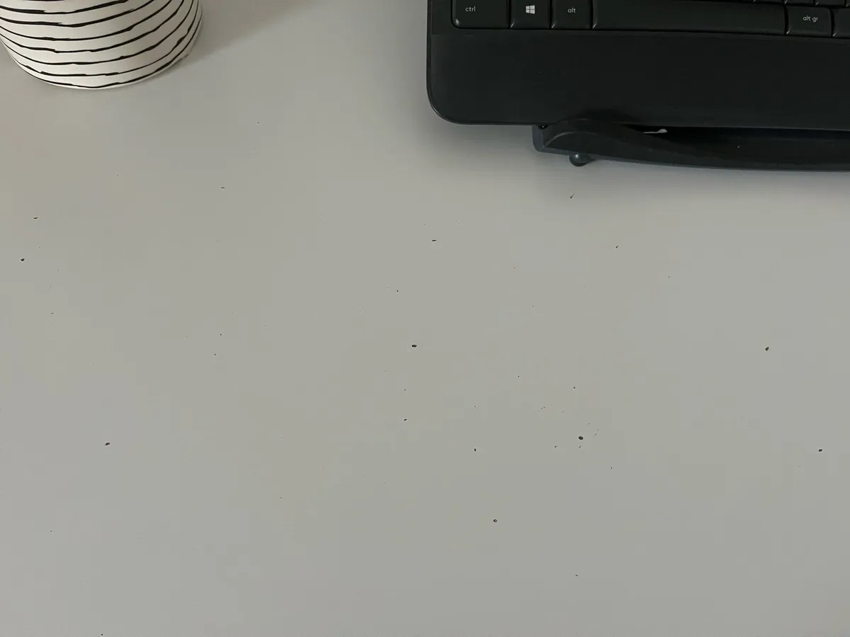 Office desk - Image 4